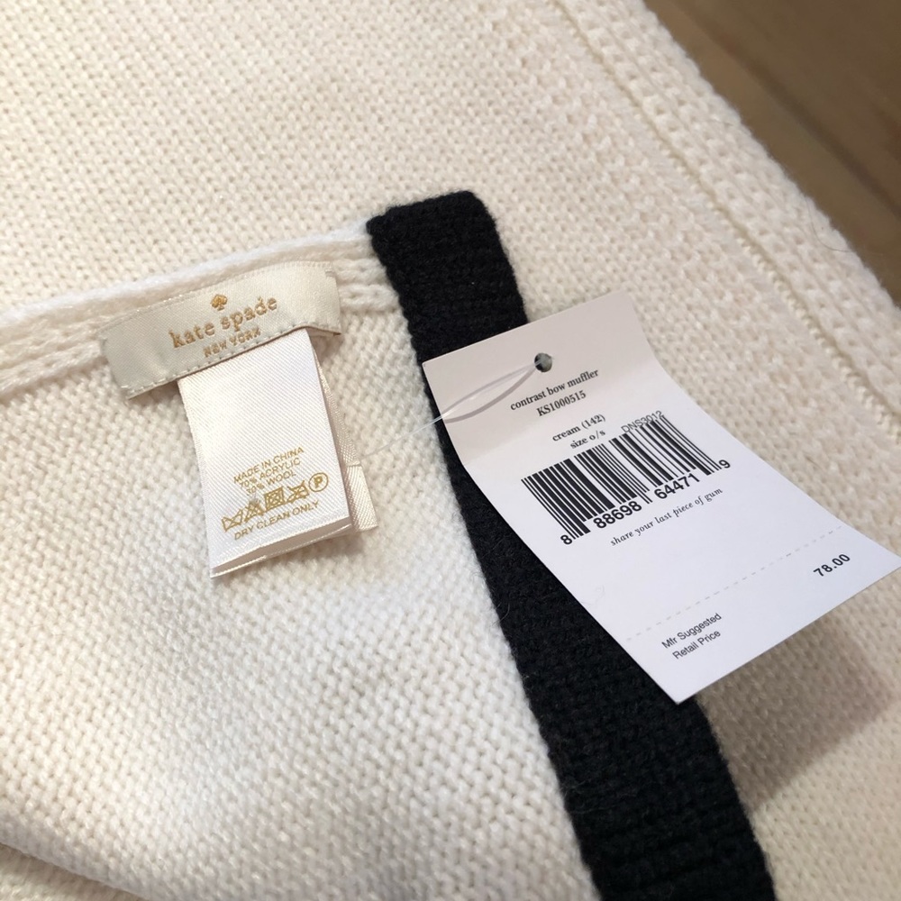 Kate Spade cream scarf black trim! Brand New!!! - Picture 5 of 5